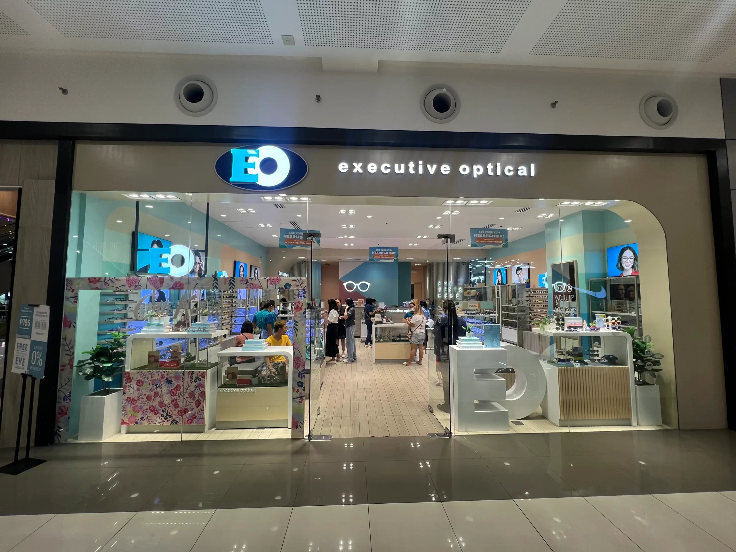EO SM Grand Central Branch - Sunglasses, Eyeglasses and Contact Lenses