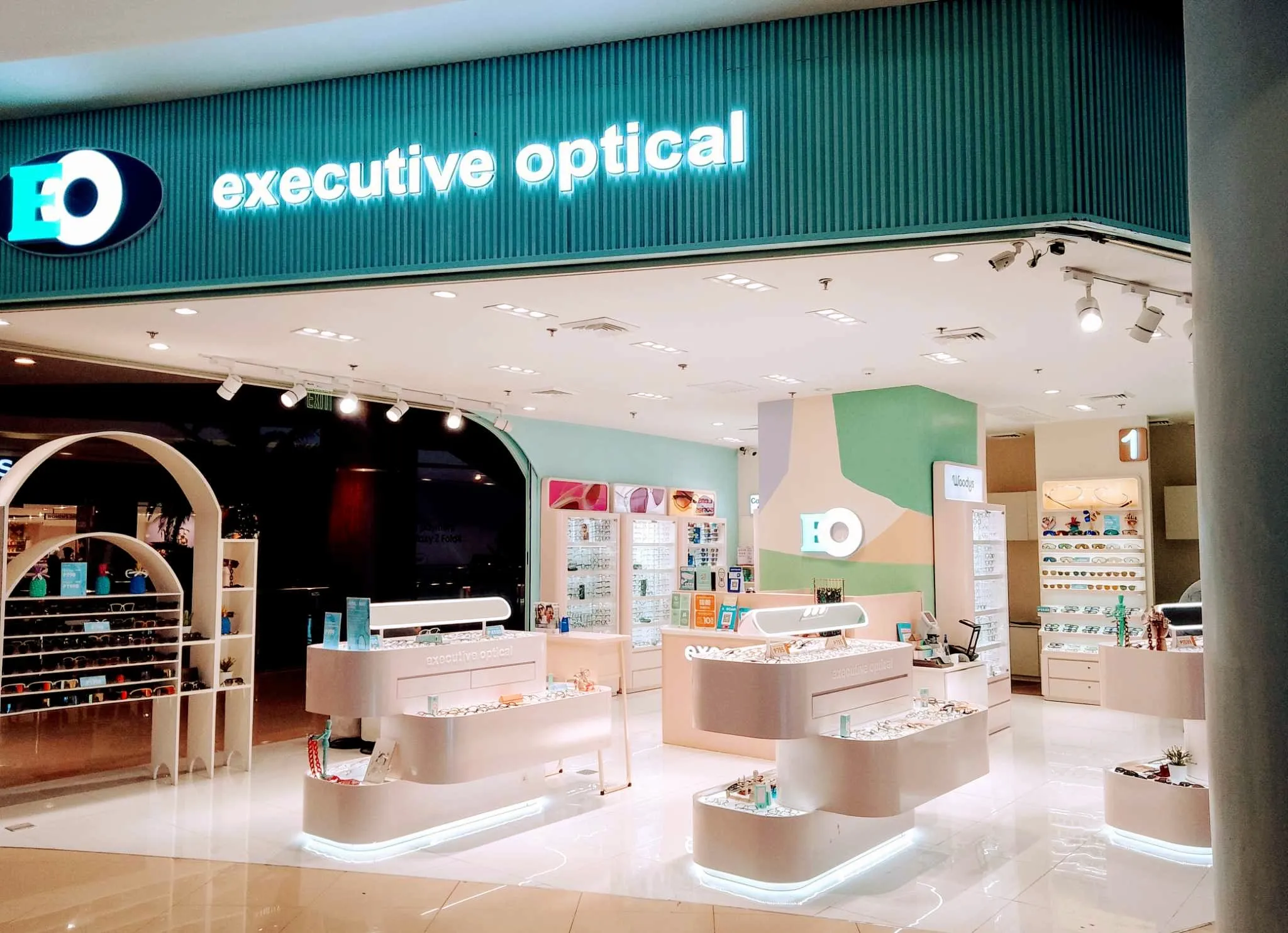 EO Robinsons Galleria Cebu- Sunglasses , Eyeglasses and Contact Lenses